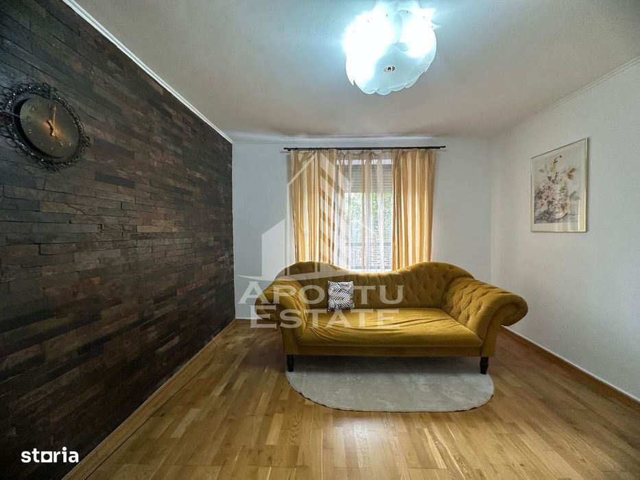 Casa individuala cu 4 camere,2 bai,mobilata,Calea Lipovei