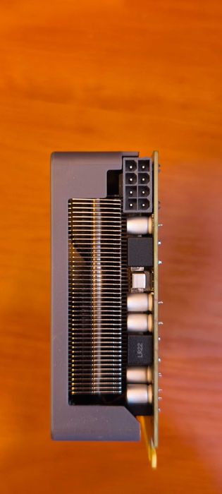Чисто нова Lenovo NVIDIA GeForce RTX 4060 8GB GDDR6 (Single Fan)