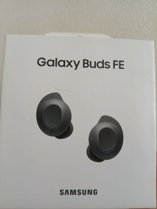 Galaxy buds Fe продаю