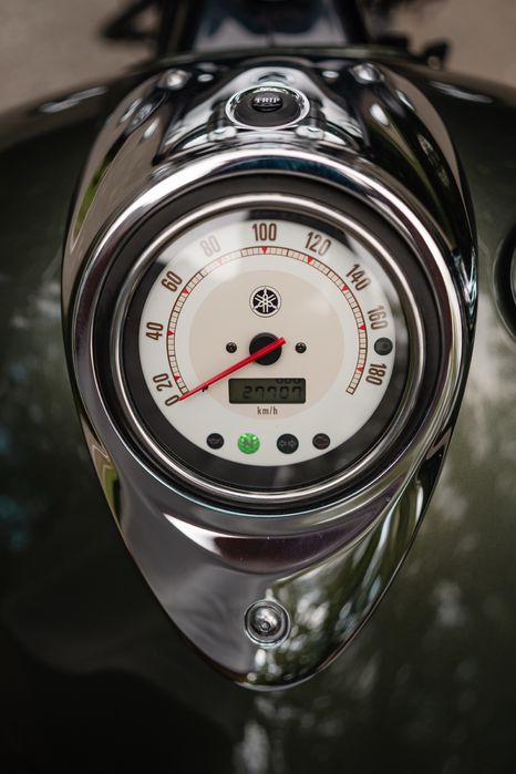 Yamaha XVS 1100 – An 2000, doar 28.000 km