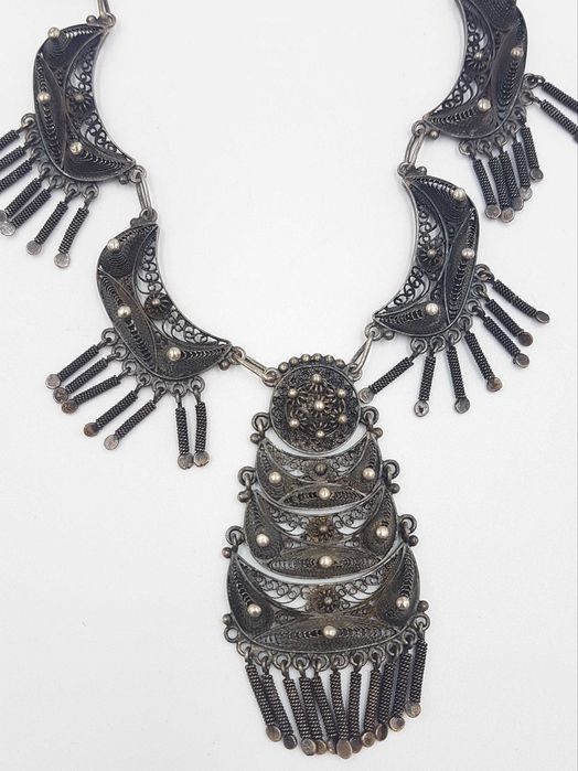 Splendid colier antic/podoaba veche orientala din argint