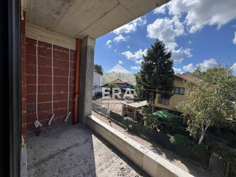 Продава се Тристаен апартамент в София, Горна баня - 103 кв.м за 1182 €/кв.м - Снимка #1