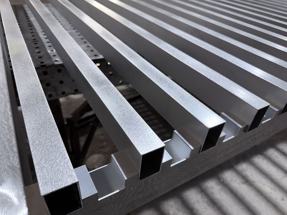 Porți și garduri ALUMINIU