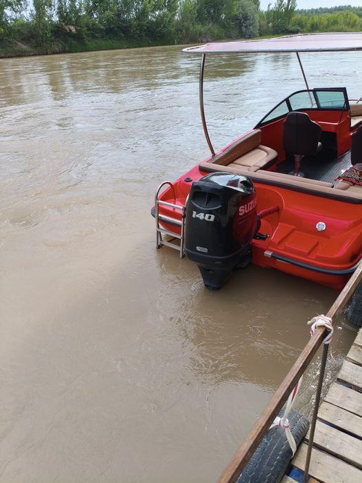 Yamaha mator sotiladi