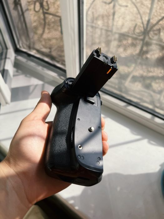 Продаю Canon 70D Body есть WiFi