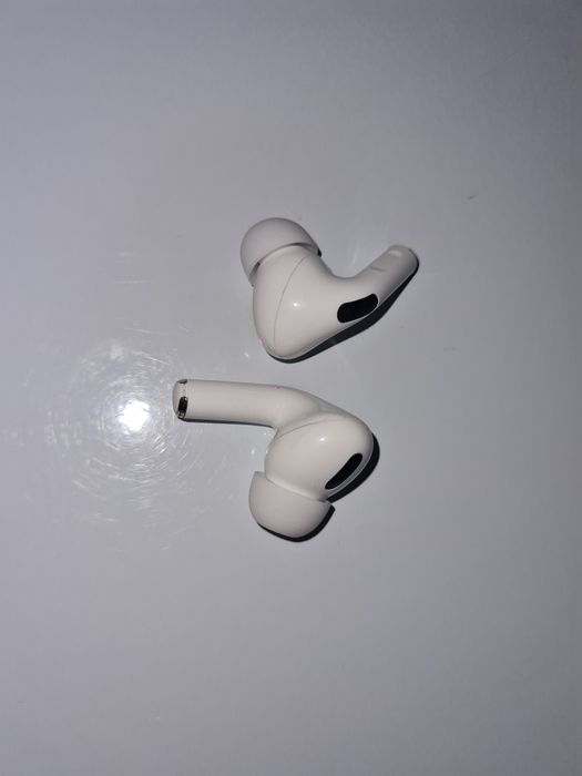 Айрподс продам срочно