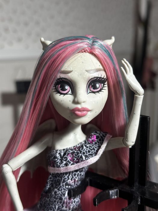 Monster high монстер хай Рошель Гоил