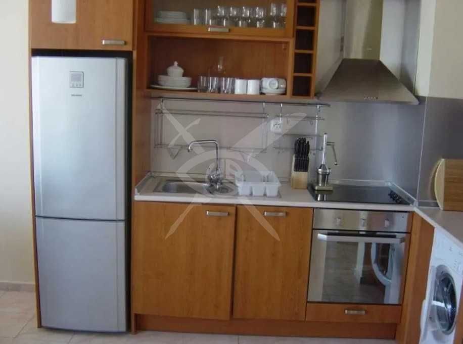 Тристаен апартамент в Ахелой 74235