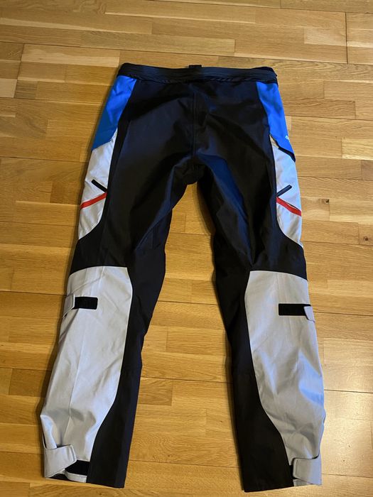 Pantaloni textil Alpinestars x Honda.