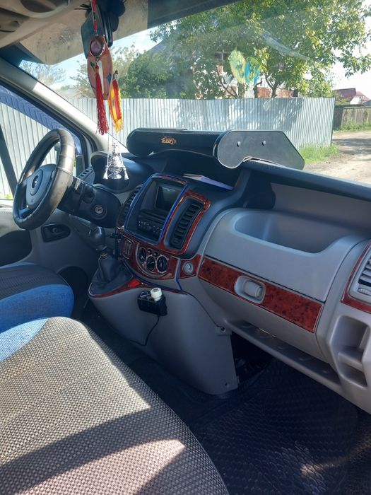 Vând  Opel  Vivaro