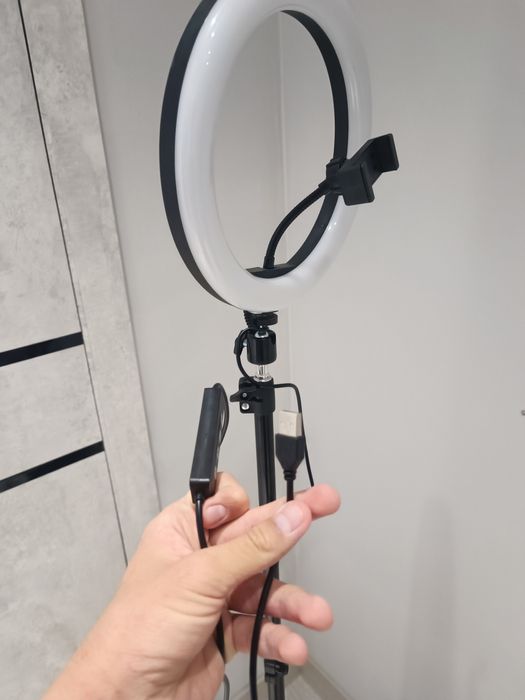 Лампа круглая!!!