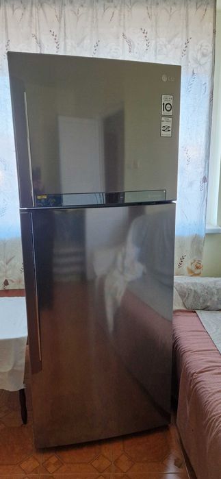 Frigider LG, cu congelator, NO FROST, capacitate mare