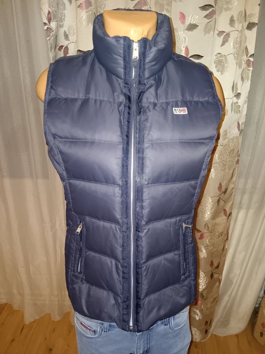 Vestă Napapijri de damă. Marime L.