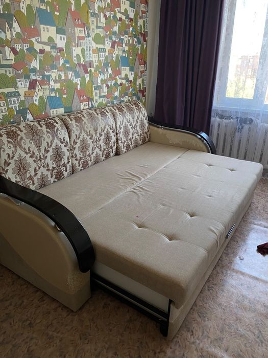 Продам диваны,  оба в хорошем состоянии