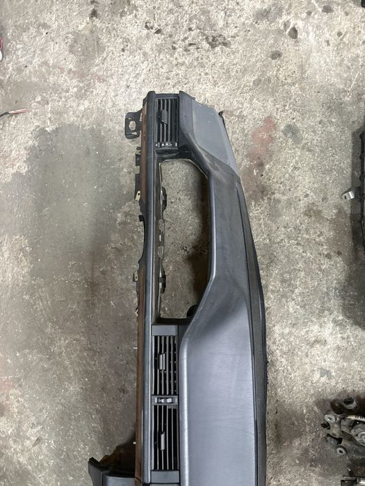 Mercedes w124 Арматурно Табло