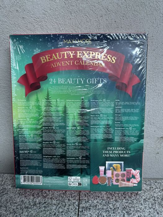 Advent calendar makeup