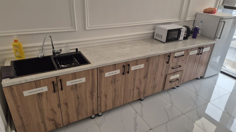 Офис мебельдері сатылады