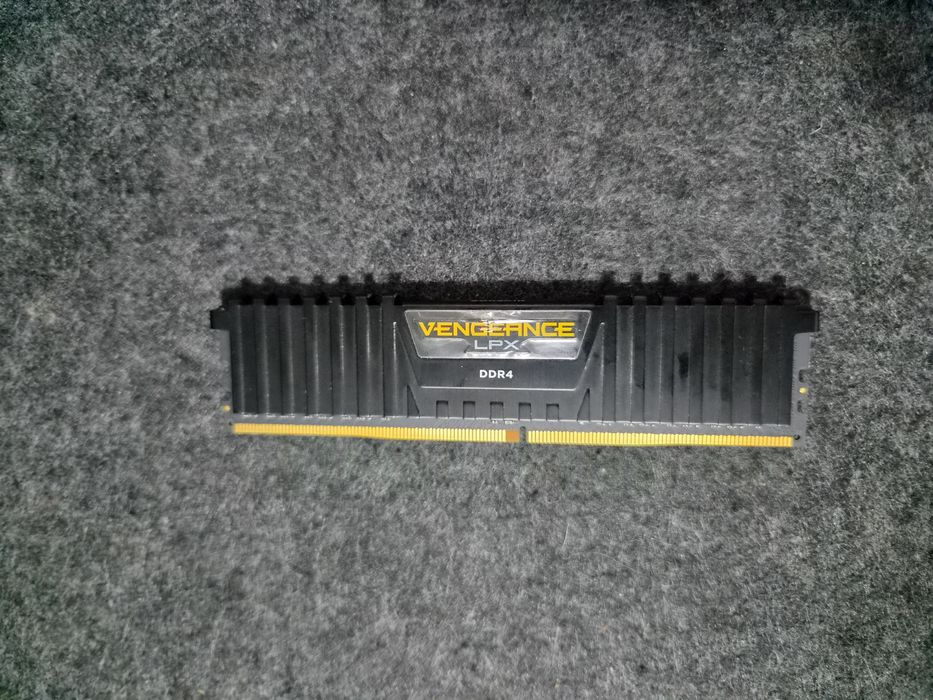 Corsair Vengeance LPX DDR4 8GB 3600MHz