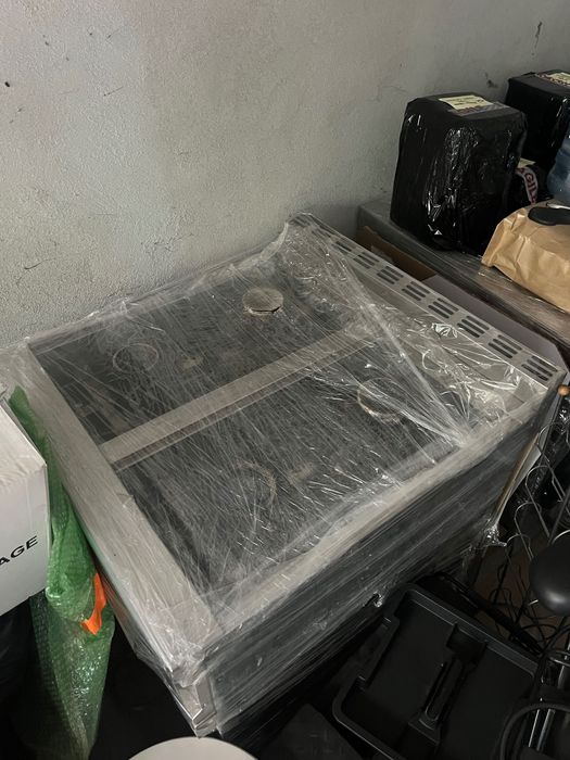 Linie profesionala bucatarie horeca gaz (4 arzatoare + masina paste)