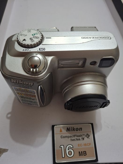 Цифровая камера  Nikon cool pixels 4300