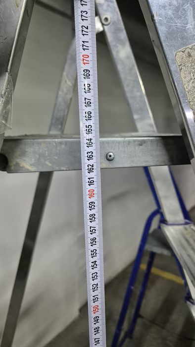 Стремянка 8ступенчатая