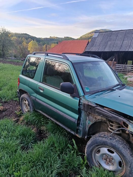Mitshubishi pajero pinin