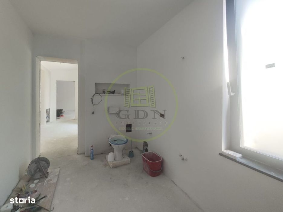 Casa 4 camere, teren 350 mp, localitatea Podari, zona Profi Loco