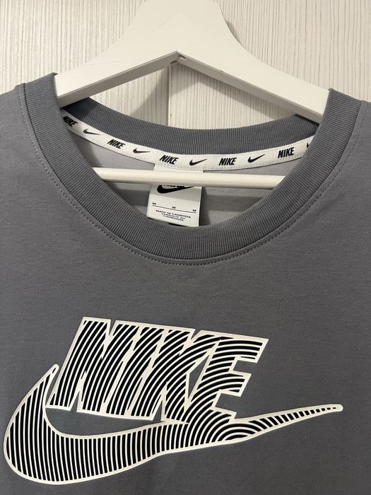 Tricou sport Nike