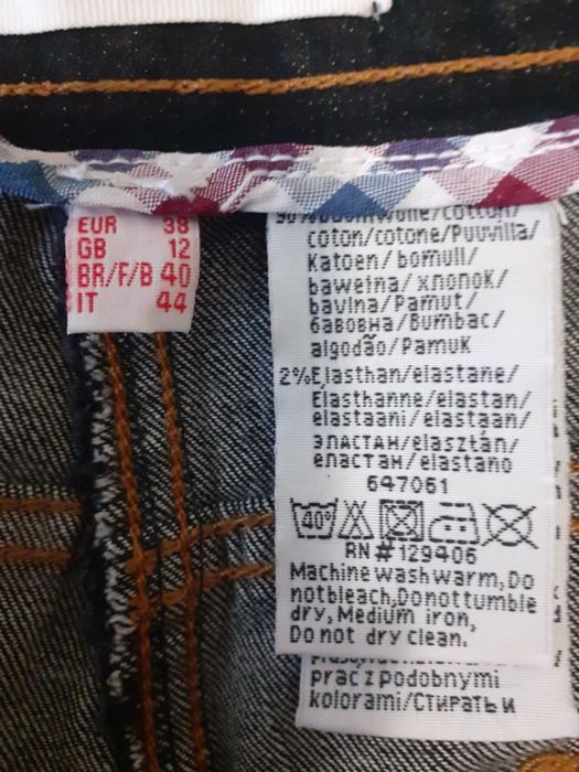 Blugi Jeans stretch cu talie semi inalta, drepti masura 38