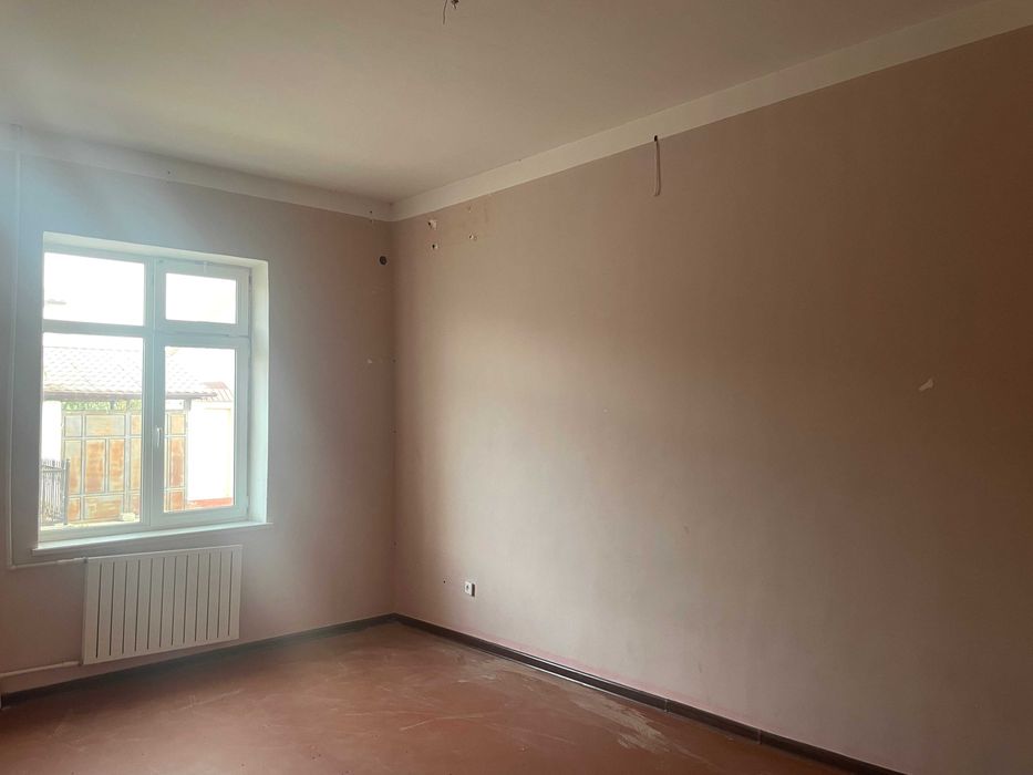 Kotej sotiladi  (Zangi kateji) - Shahrisabz, 4 xona / 6 sotix