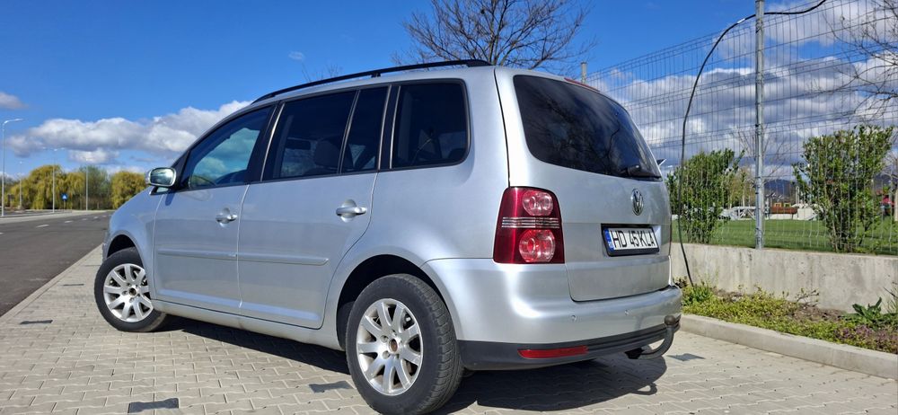Volkswagen Touran 2.0 TDI