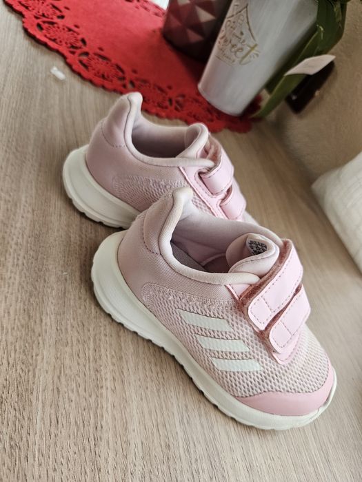 Adidas fete roz  22