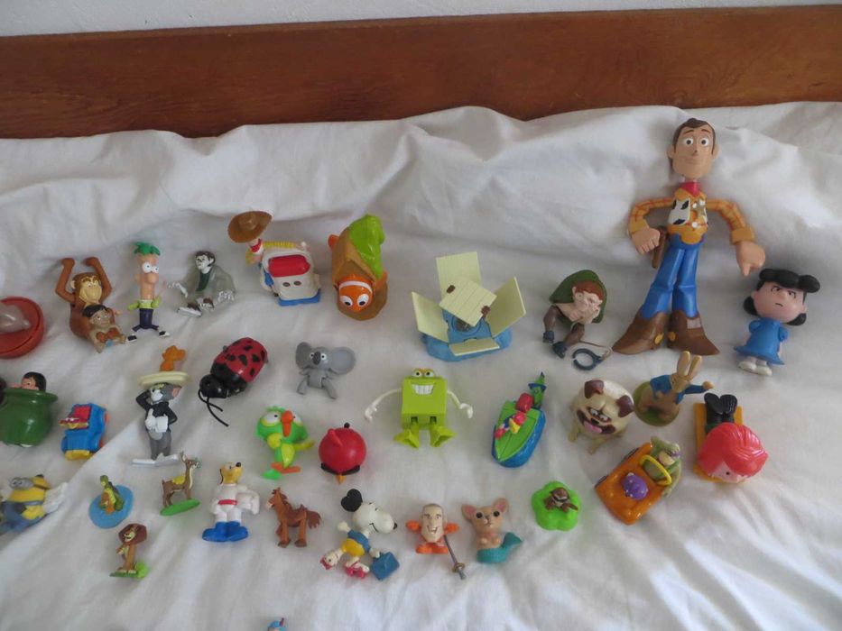 Колекционерски Фигурки Monsters, герои на Disni, коли