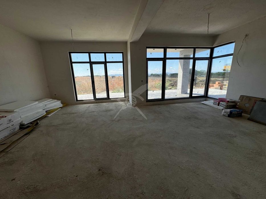 Продава се Къща в Поморие - 196 кв.м за 1404 €/кв.м - Снимка #8