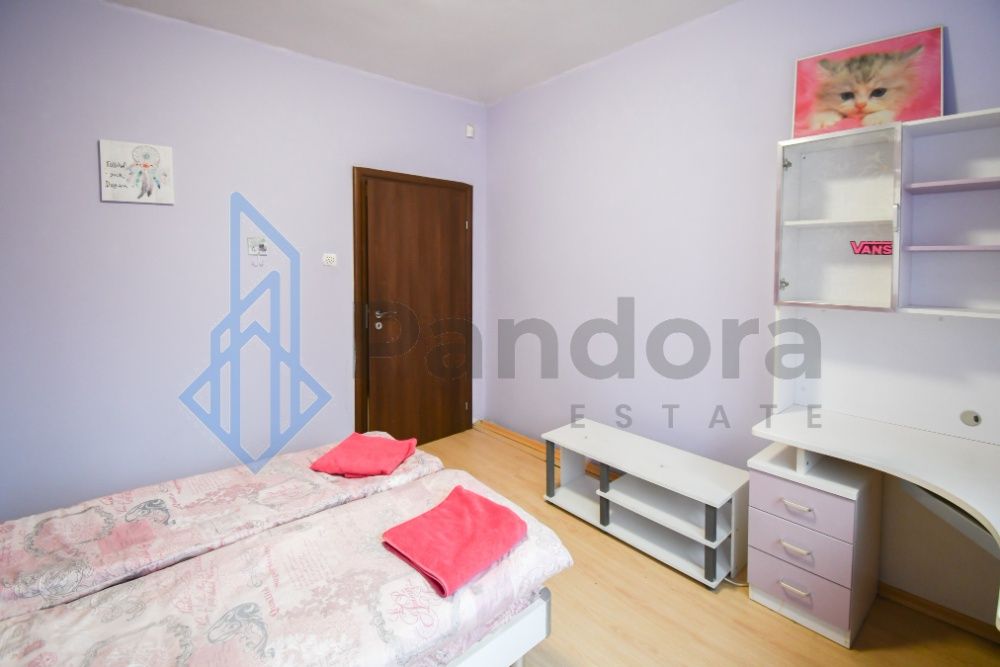 Дава се под наем Тристаен апартамент в София, Борово - 70 кв.м за 535.5 € - Снимка #9