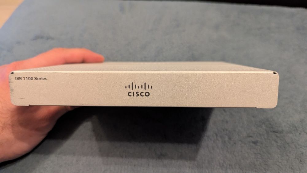 Router CISCO C1101-4P ISR 1100 4 Ports GE Ethernet WAN