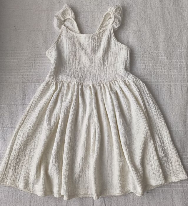 Рокли и трика H&M, Zara и други 98,104,110