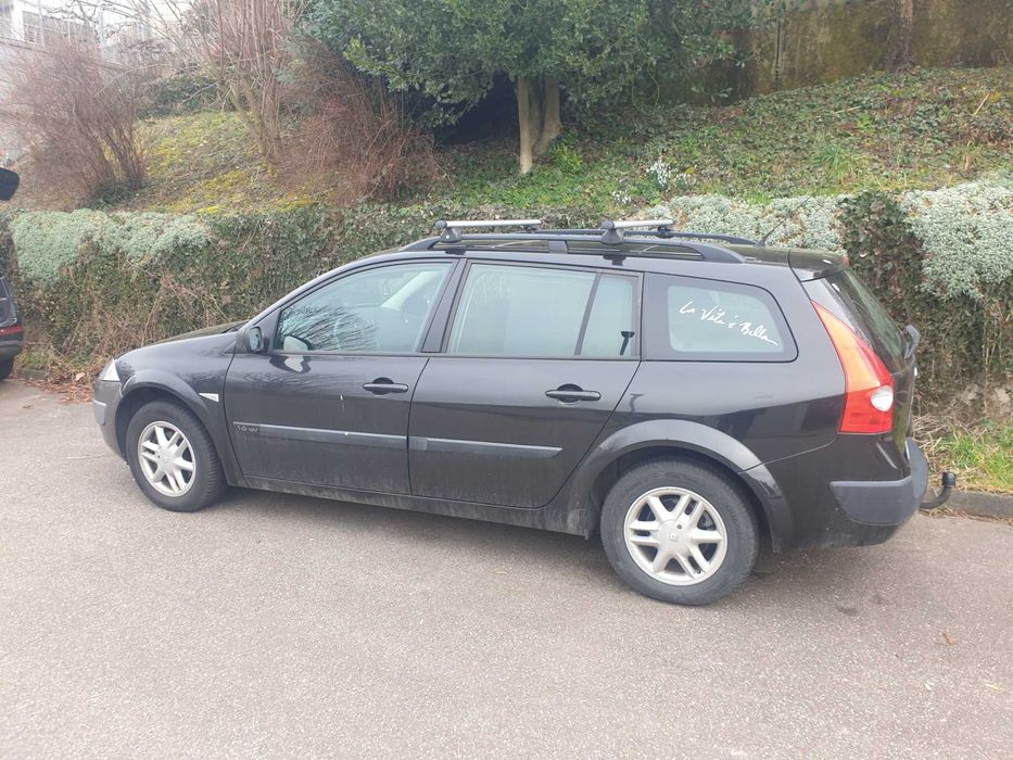 Vând Renault Megane II