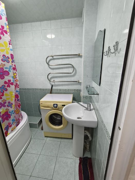 Продажа 3/4/4 на Юнусабад-13, 3 хонали сотилади