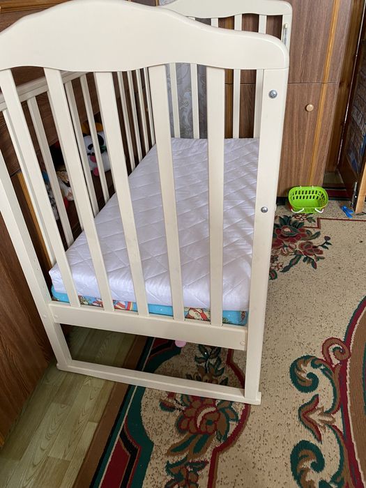 Кроватка детская