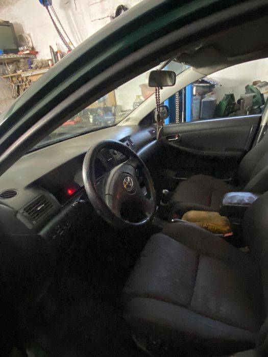 Продаю тойота королла