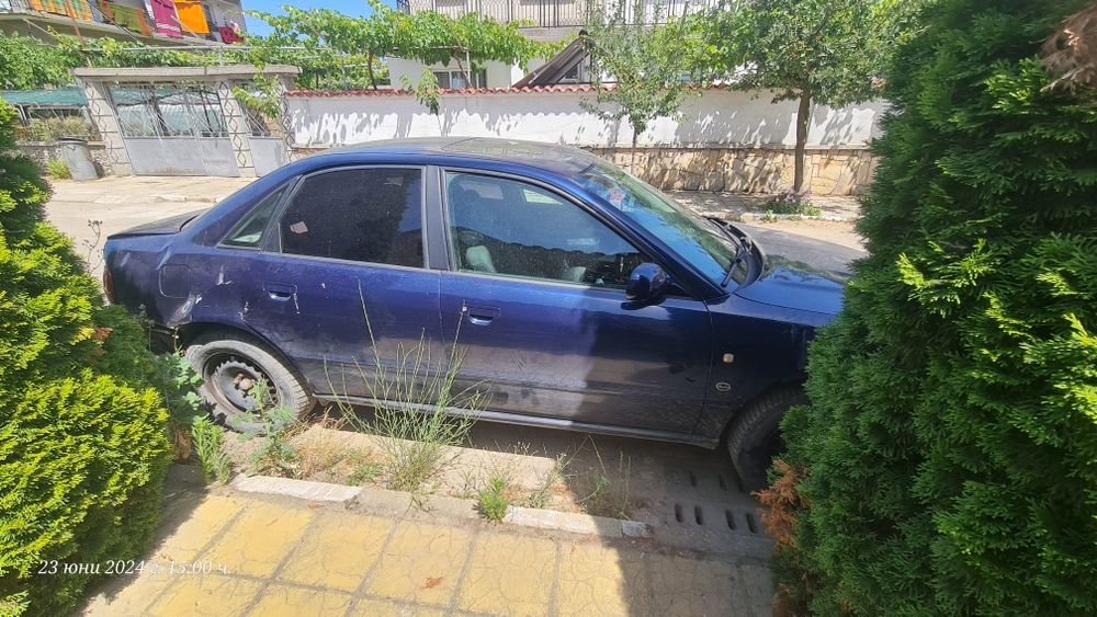 НА ЧАСТИ Audi A4 B5 1996