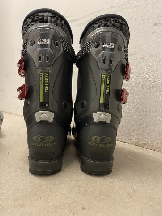 Vand clapari ski, Salomon