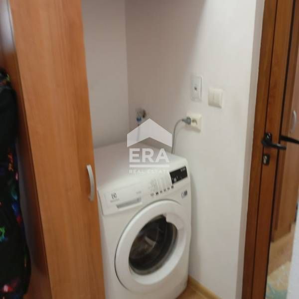 Тристаен апартамент под наем в кв.Тракийски