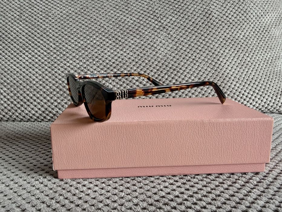 Miu Miu Regard Sunglasses / Miu Miu Слънчеви Очила