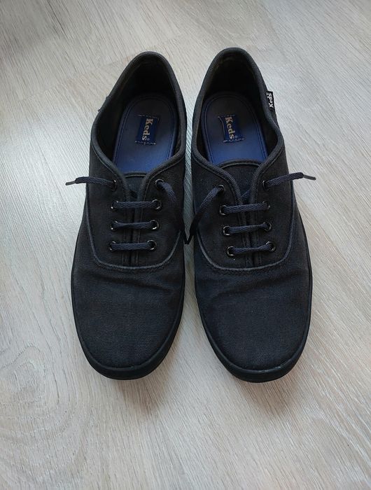 Tenisi Keds marime 40
