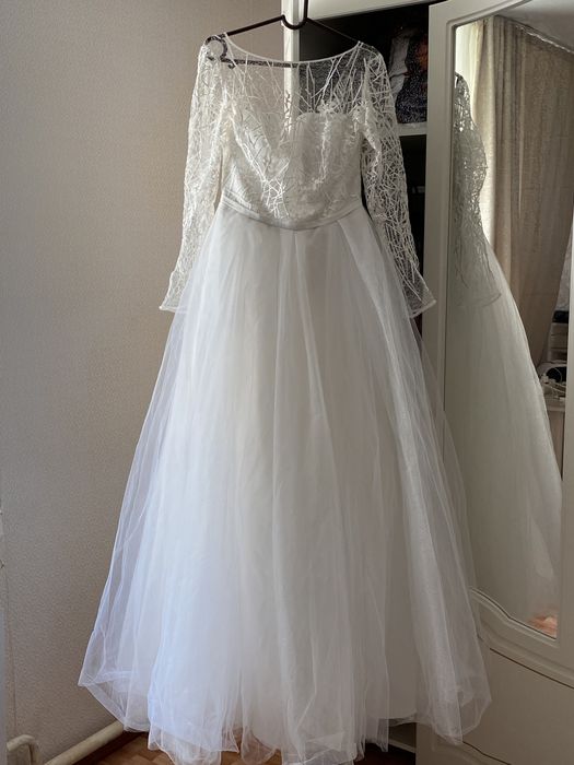 Продается свадебное платье