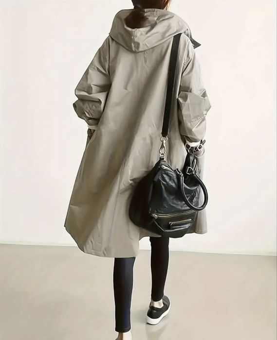 Плащ женский новый