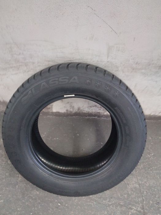 Anvelopa iarna 215/65/16