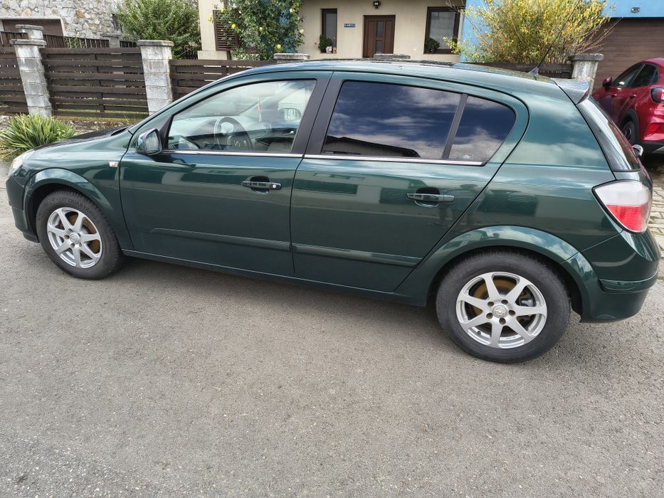 Opel Astra H 1.7cdti Cosmo